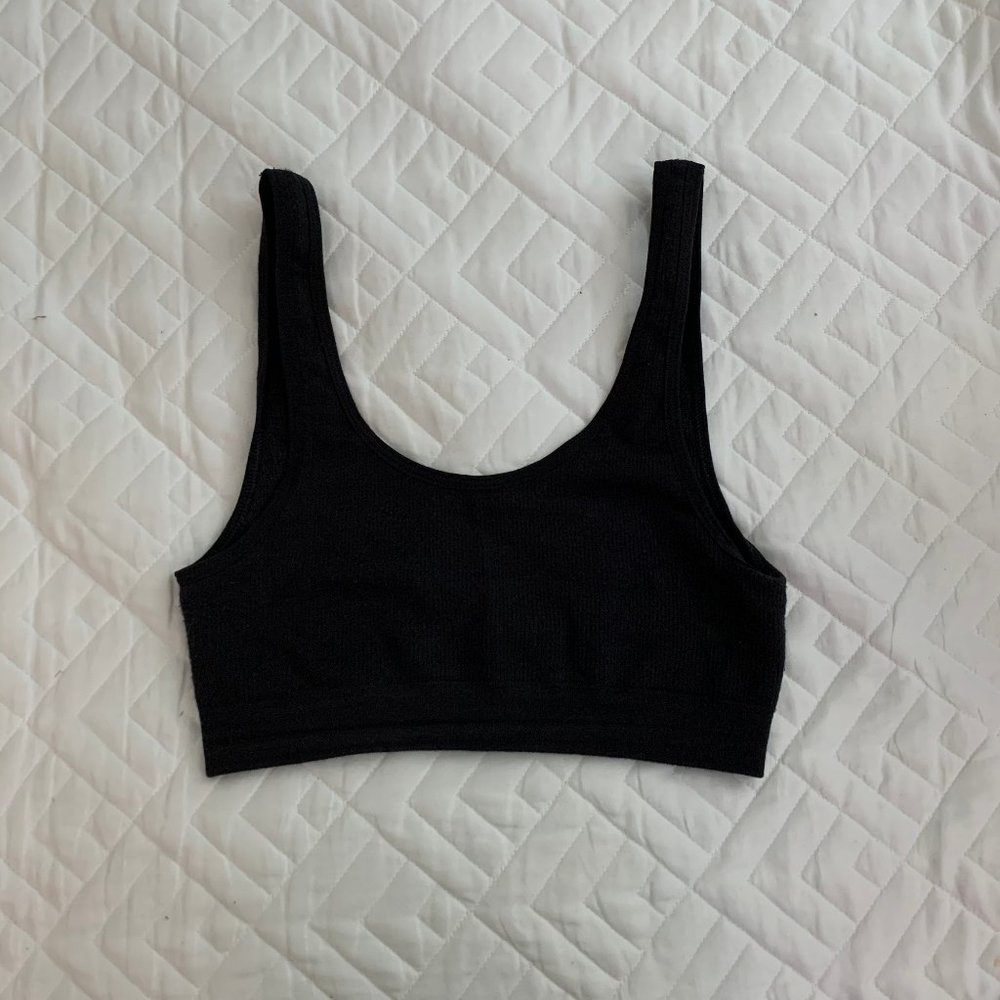 urban outfitters bra top